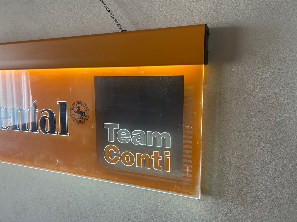 CONTINENTAL- Team Conti - 霓虹灯标志 - 有机玻璃 #2.2