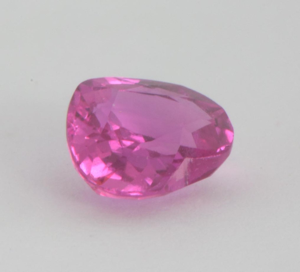 Intensiivinen/kirkas purppurainen vaaleanpunainen Rubiini - 0.50 ct #2.2