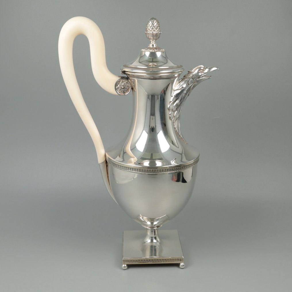 Delheid Frères, Brussel ca. 1950 - Pronkmodel - ''Empirestijl'' - Kaffekanna - .925 silver #1.2