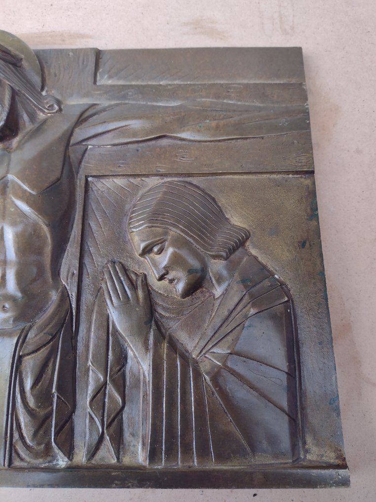 Sylvain Norga - Plakette - Kristus korsfæstet med Maria og apostlen Johannes - Bronze #3.2