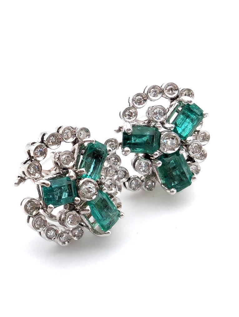 Earrings - 18 kt. White gold Emerald - Diamond #2.1