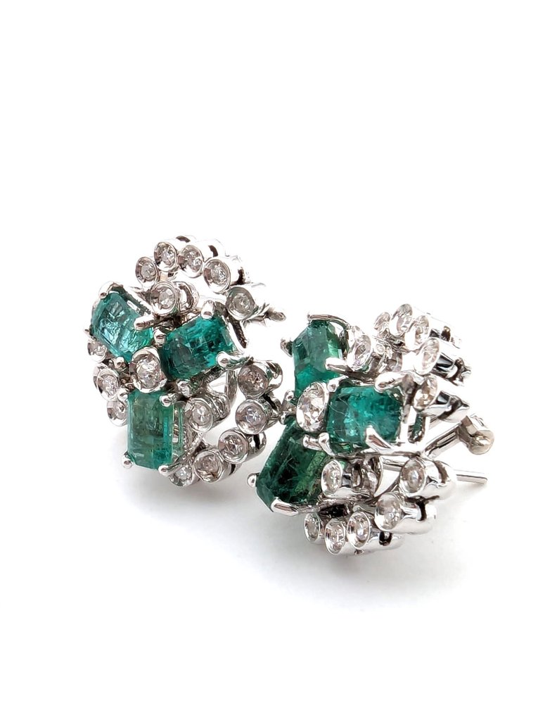 Earrings - 18 kt. White gold Emerald - Diamond #1.2