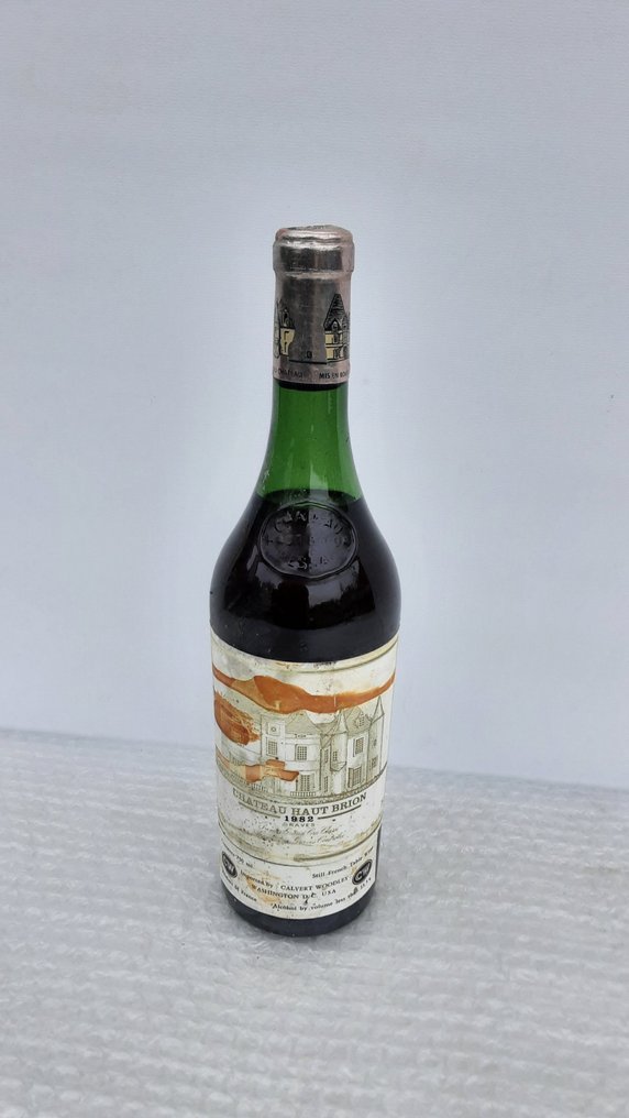 1982 Chateau Haut-Brion - 佩薩克-雷奧良 1er Grand Cru Classé - 1 Bottle (0.75L) #1.1