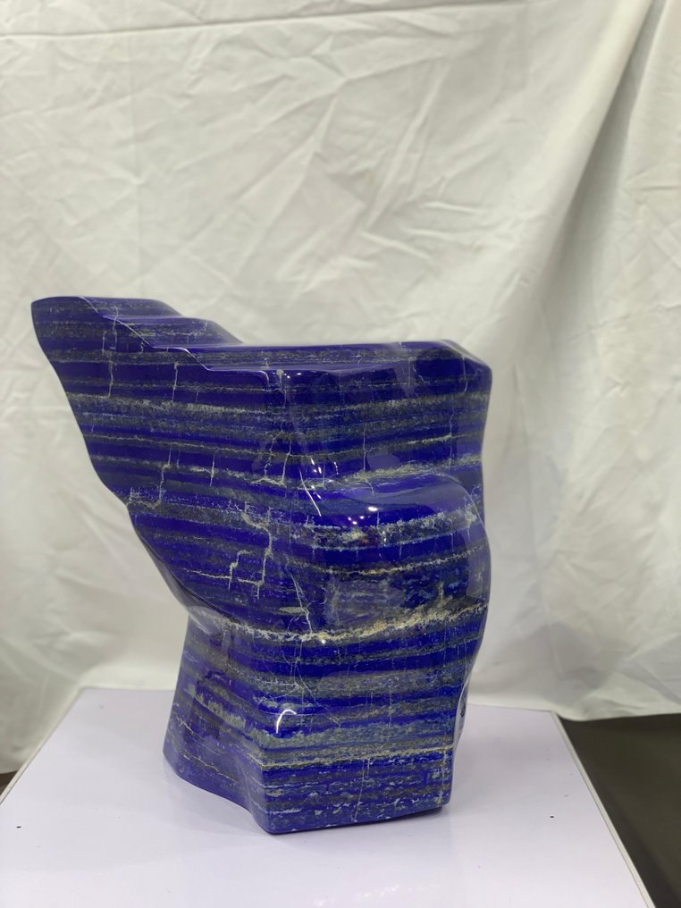 LAPIS LAZULI 34+KG COLLECTIBLE HIGH QUALITY FREE FORM - Height: 355.6 mm - Width: 355.5 mm- 34650 g - (1) #4.3