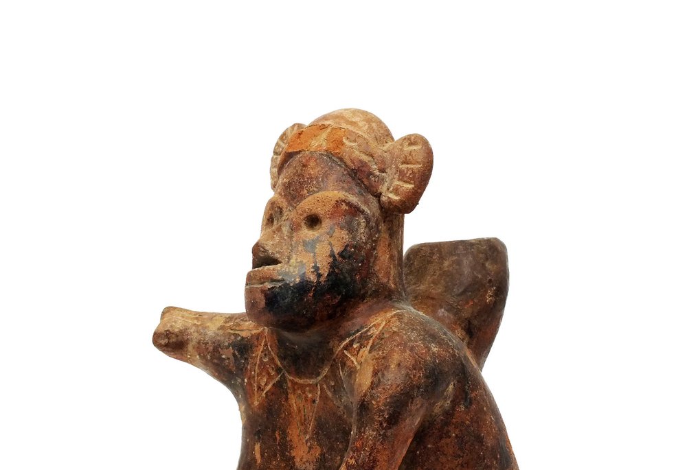 Jalisco/ Nayarit Terracotta Pre-Colombian Terracotta Figure from the Nayarit Culture - 200 BC - 300 AD - 25 cm #3.2