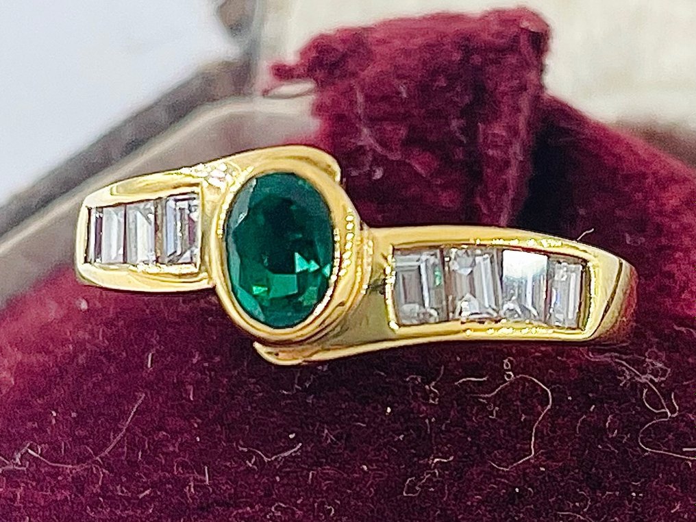 Ring - 18 kt Gelbgold Smaragd - Diamant #2.2