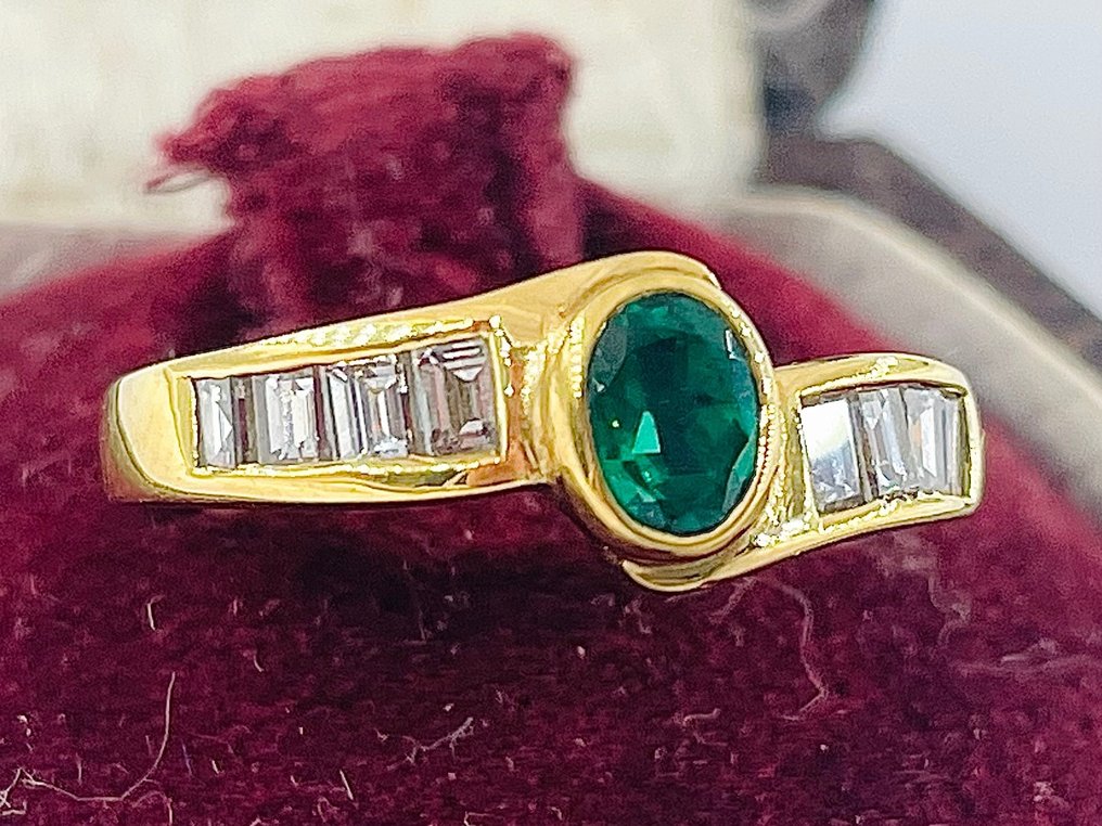 Ring - 18 kt Gelbgold Smaragd - Diamant #2.1