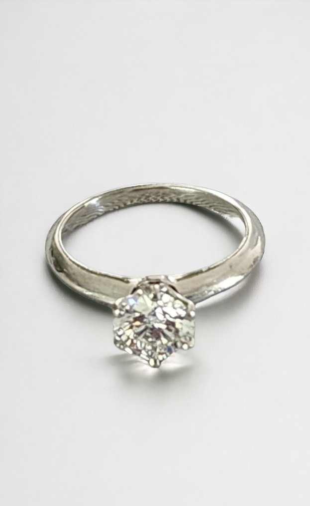 Tiffany & Co. - Anillo Anillo de compromiso de platino con diamantes redondos F/VS2 de 1,08 quilates con montura Tiffany & -  1.08 tw. Diamante  (Natural) #2.1