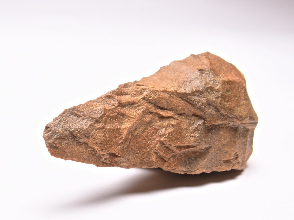 Paleolithic handaxe jasper Handbijl #3.2