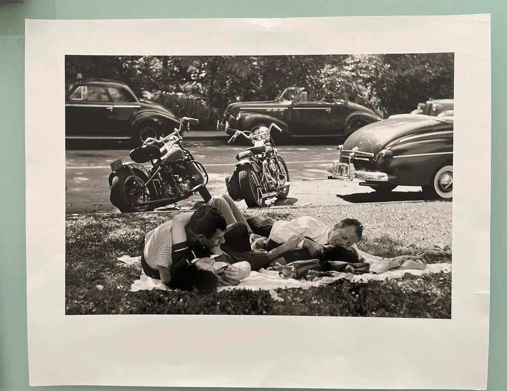 Pierre Boulat (1924-1998) - Le repos des Bikers, Los Angeles, 1946 #3.2