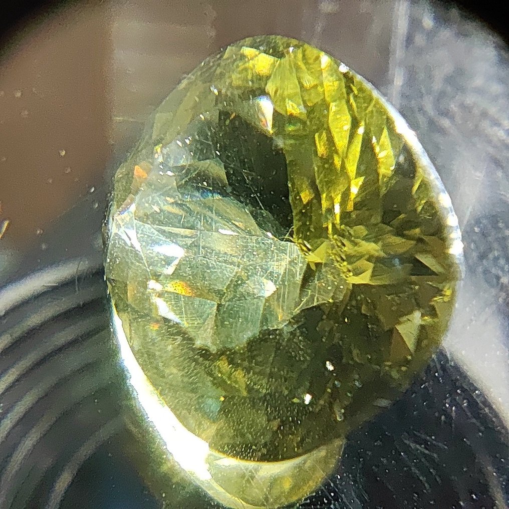 黄色 磷灰石 - 5.49 ct #1.2