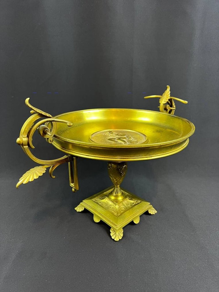 餐桌中央装饰  - 黄铜色 #1.1