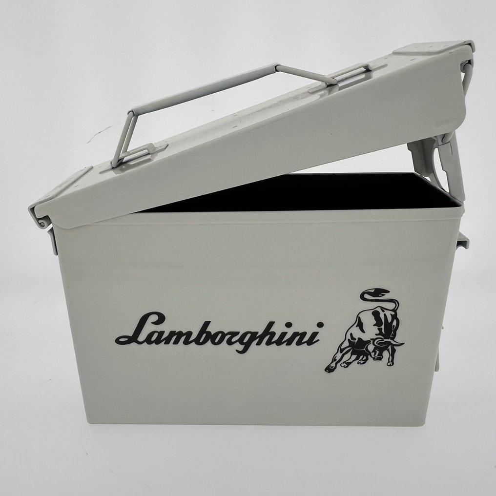 ByGerrits - Ammunition / Grenade Box Lamborghini (+ black light) #1.1