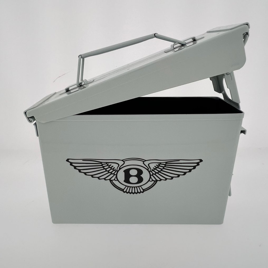 ByGerrits - Ammunition / Grenade Box Bentley #1.1