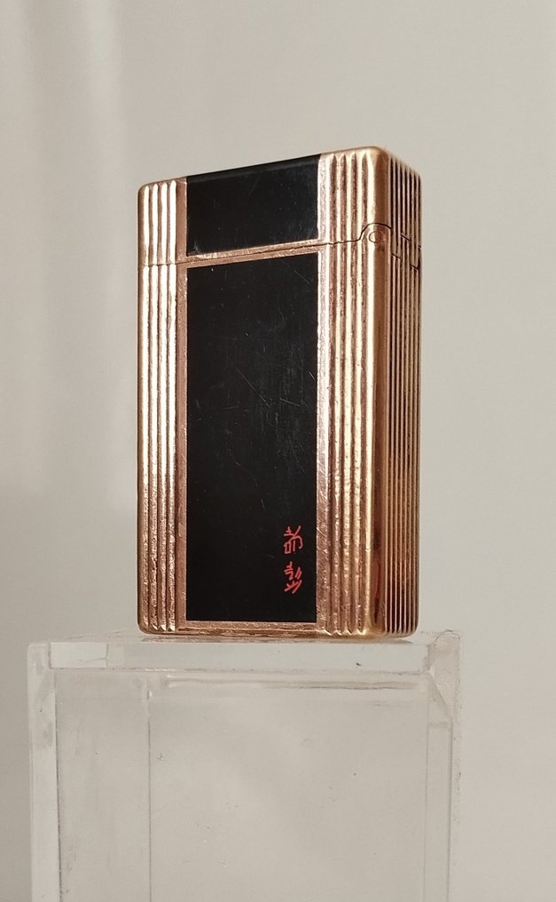 S.T. Dupont - Chinese laquer - Feuerzeug - Vergoldet, Laqué de Chiné #2.1