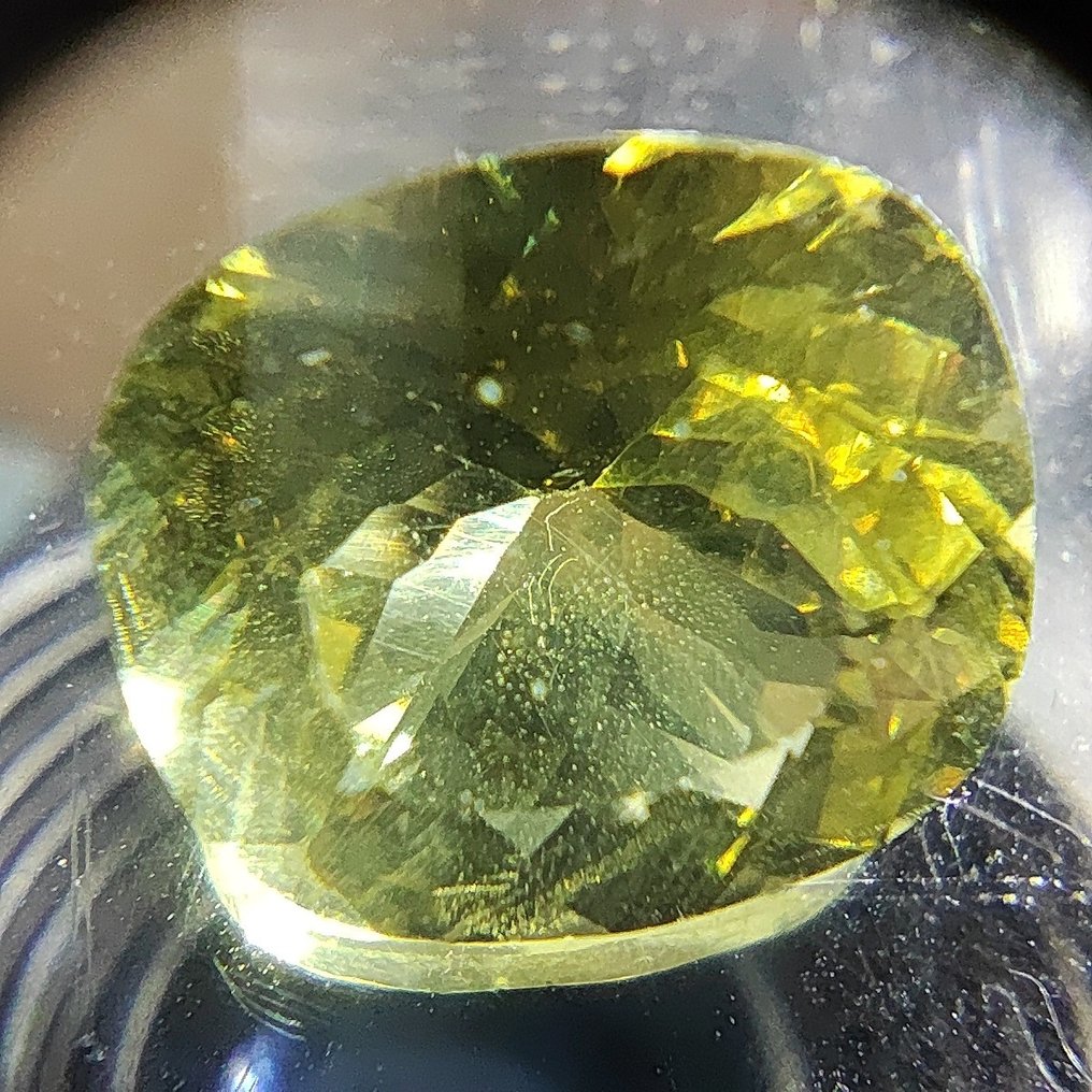 黄色 磷灰石 - 5.49 ct #1.1