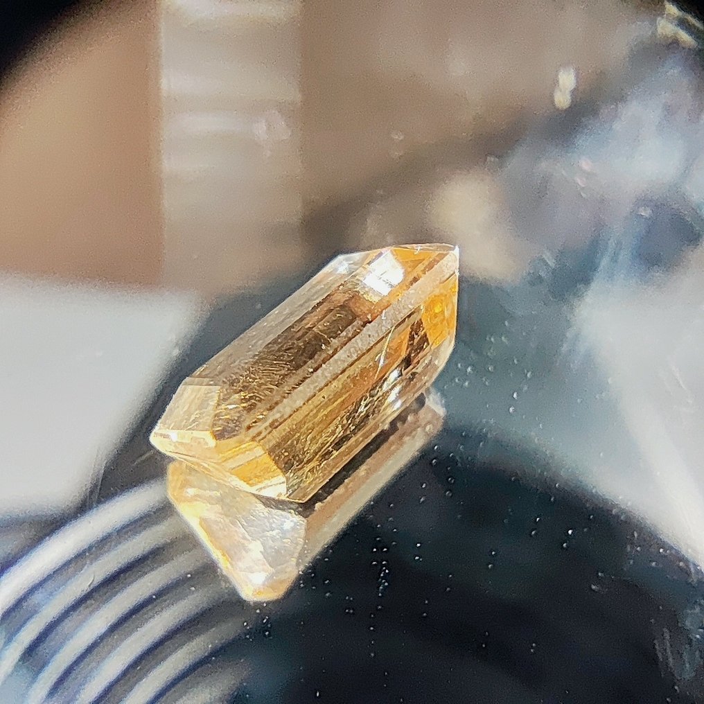 沒有保留價 - 1 pcs  橙色, 黃色 黃玉  - 1.50 ct - Antwerp Laboratory for Gemstone Testing (ALGT) #2.1