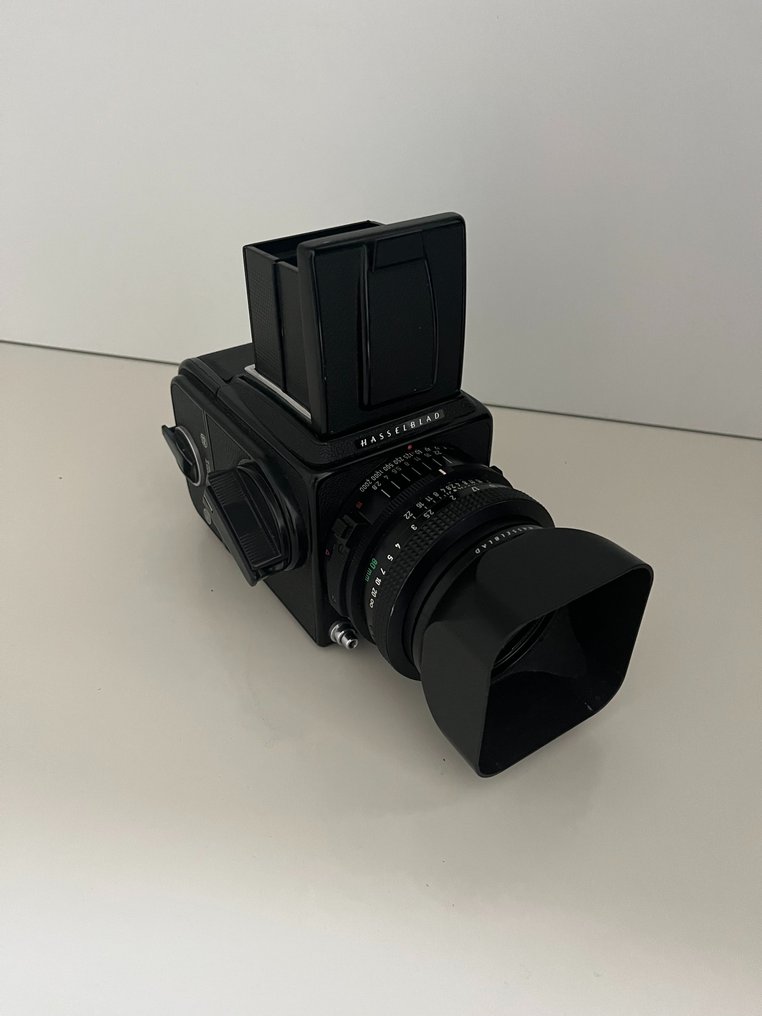 Hasselblad, Carl Zeiss 2000FC + Carl Zeiss Planar 80mm + Sonnar 150mm + acc. | 120N-Mittelformatkamera #2.2
