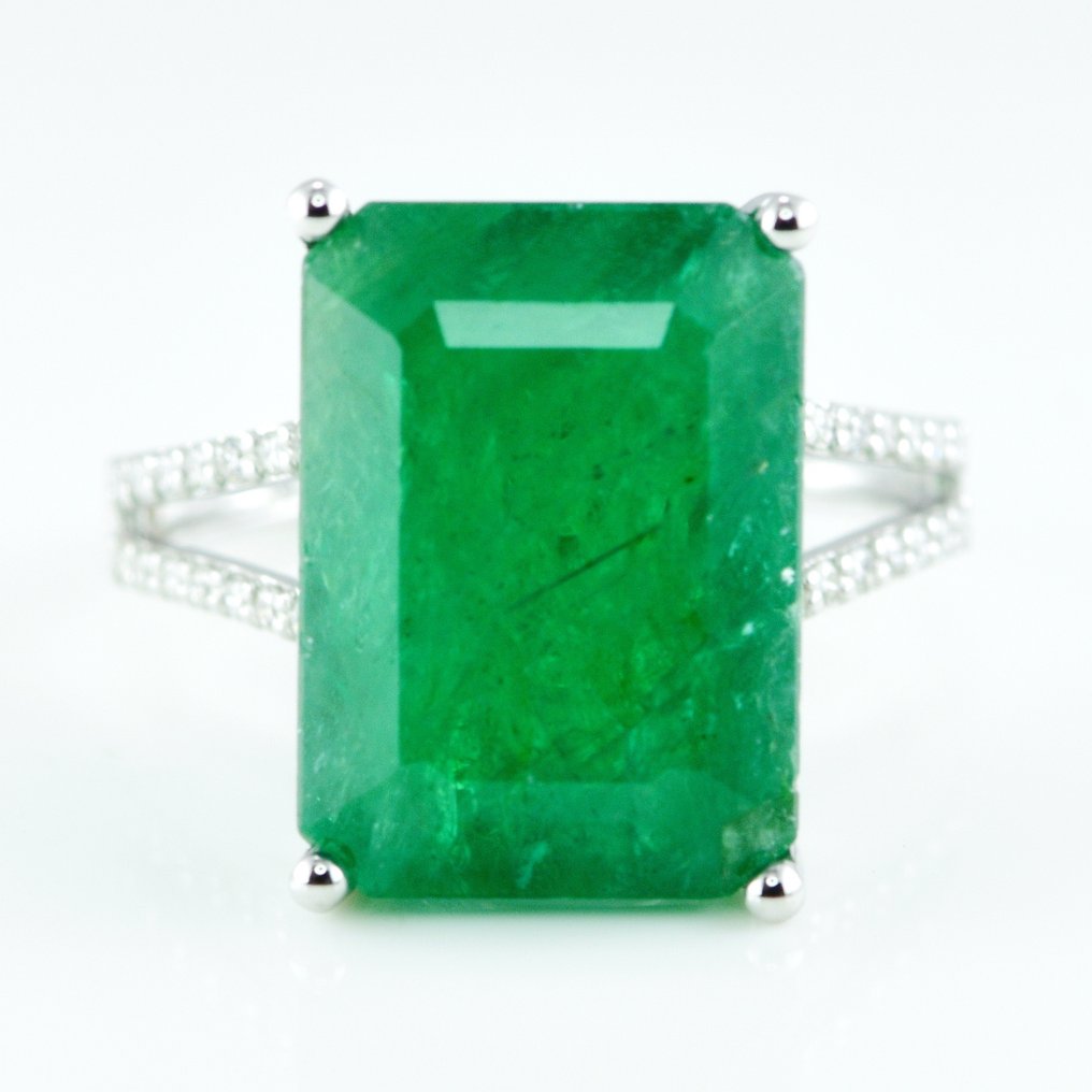 Ring - 14 karaat Witgoud -  11.65 tw. Smaragd - Diamant  #1.1