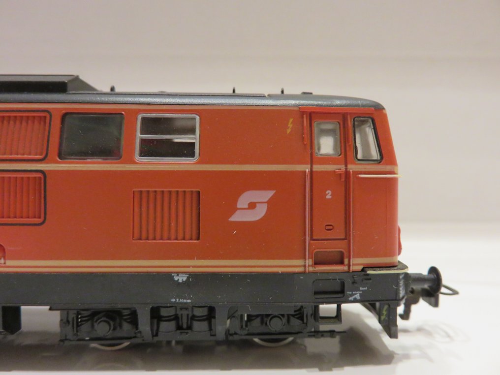 Klein Modellbahn H0 - Diesel locomotive (1) - BoBo diesel locomotive 2143.018 - ÖBB #2.2