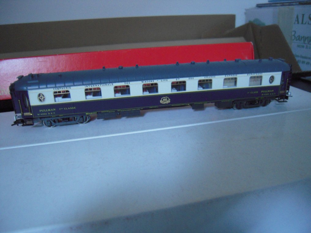 Rivarossi H0 - 3533 - Model train passenger carriage set (1) - 2 Pullman cars - CIWL #3.2