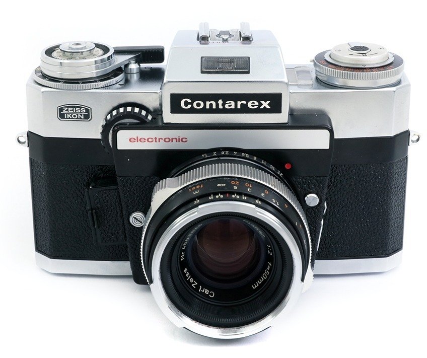 Zeiss Contarex Electronic + Planar 50mm f2 black + case + instructions + plastic keeper lens. Analogt kamera #2.1