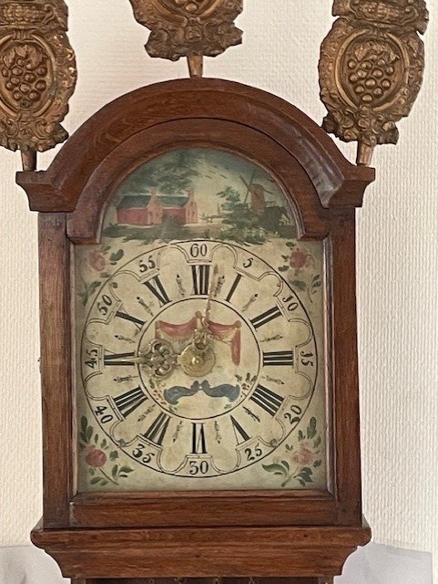 Frisisk klocka med kort svanspendel -  Antik - Ek - 1840-1850 #1.2