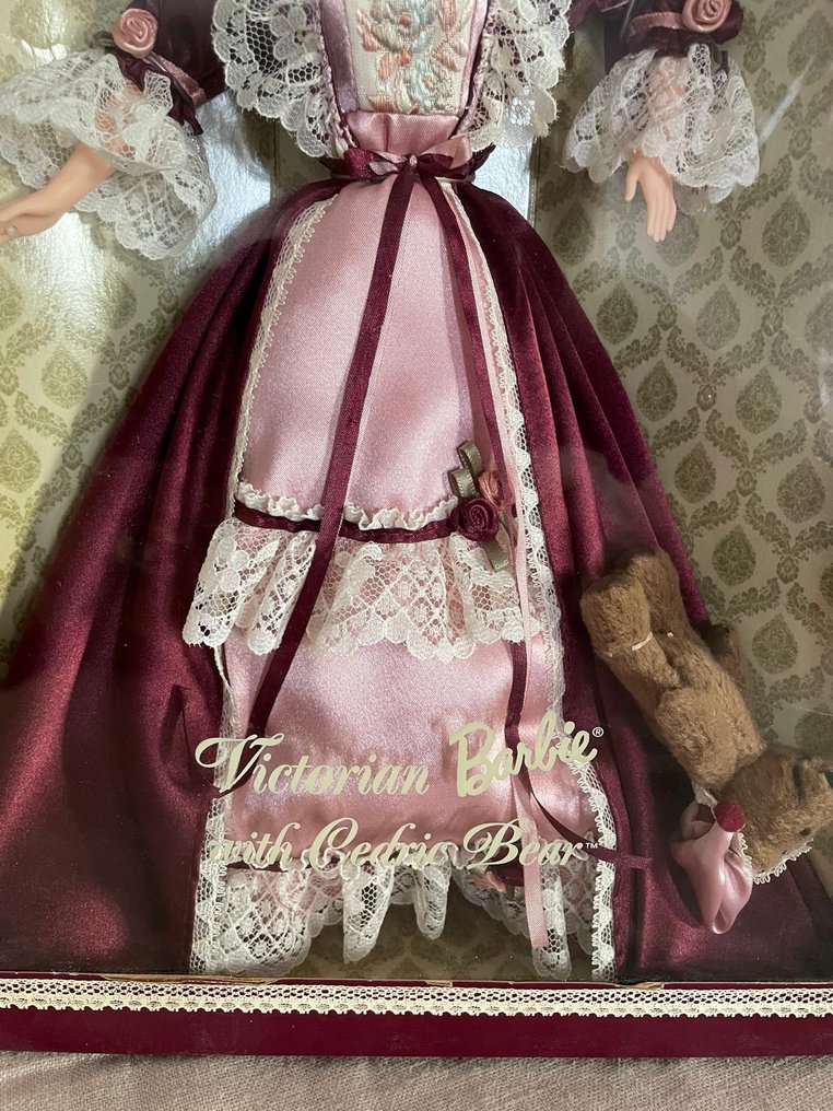 Mattel  - Bambola Barbie Victorian Barbie with Cedric Bear Collector Edition - 1990-2000 - Canada #1.2