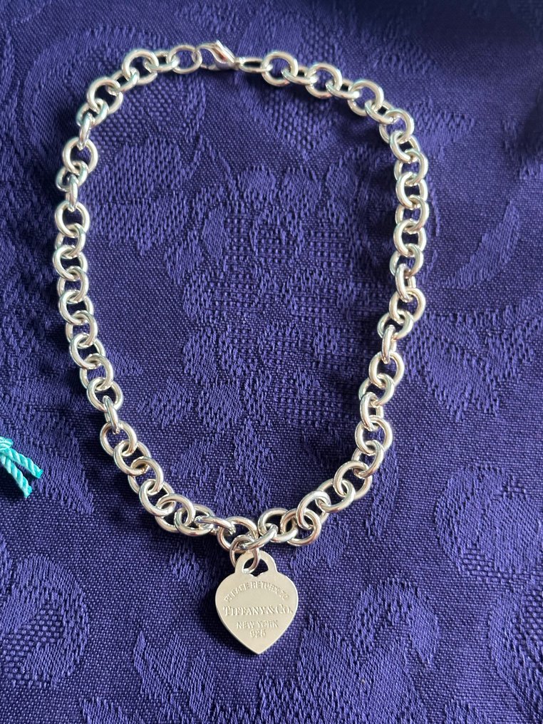 Tiffany & Co. - Halskette mit Anhänger - chain link heart Silber #2.1