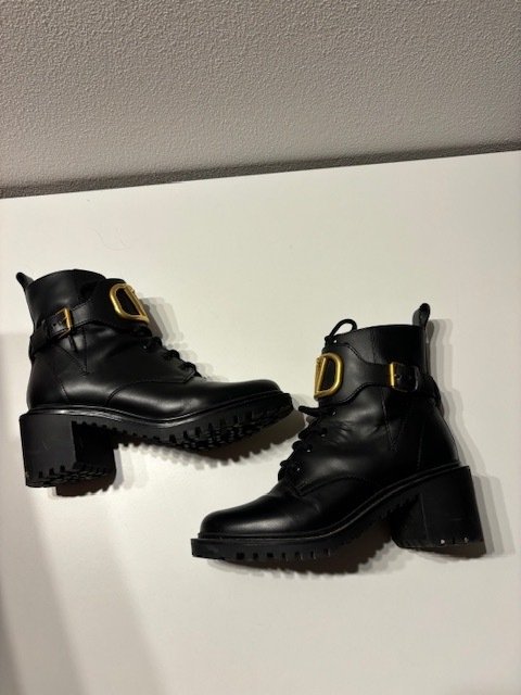 Valentino - Boots - Size: Shoes / EU 37 #1.2