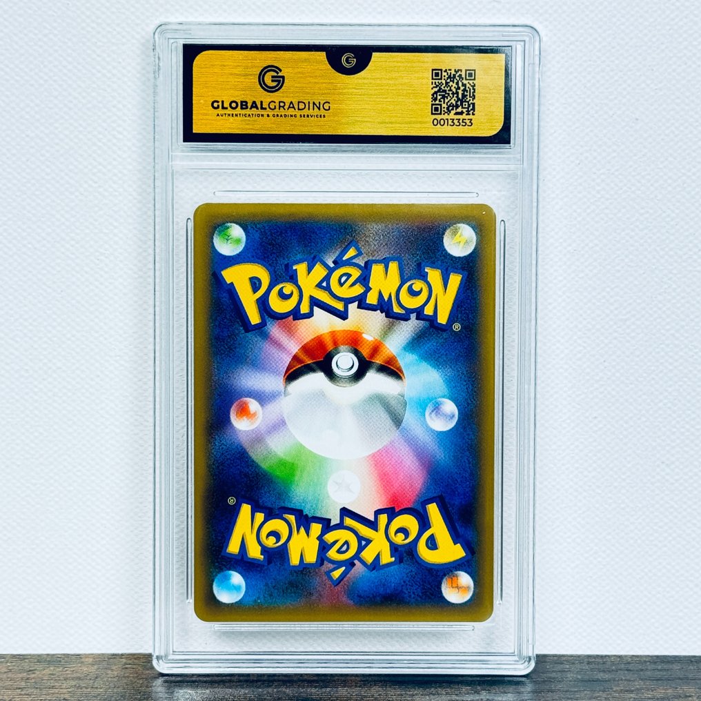 Pokémon - Charizard Holo - 25th Anniversary 001/025 Graded card - Pokémon - GG 10 #1.2