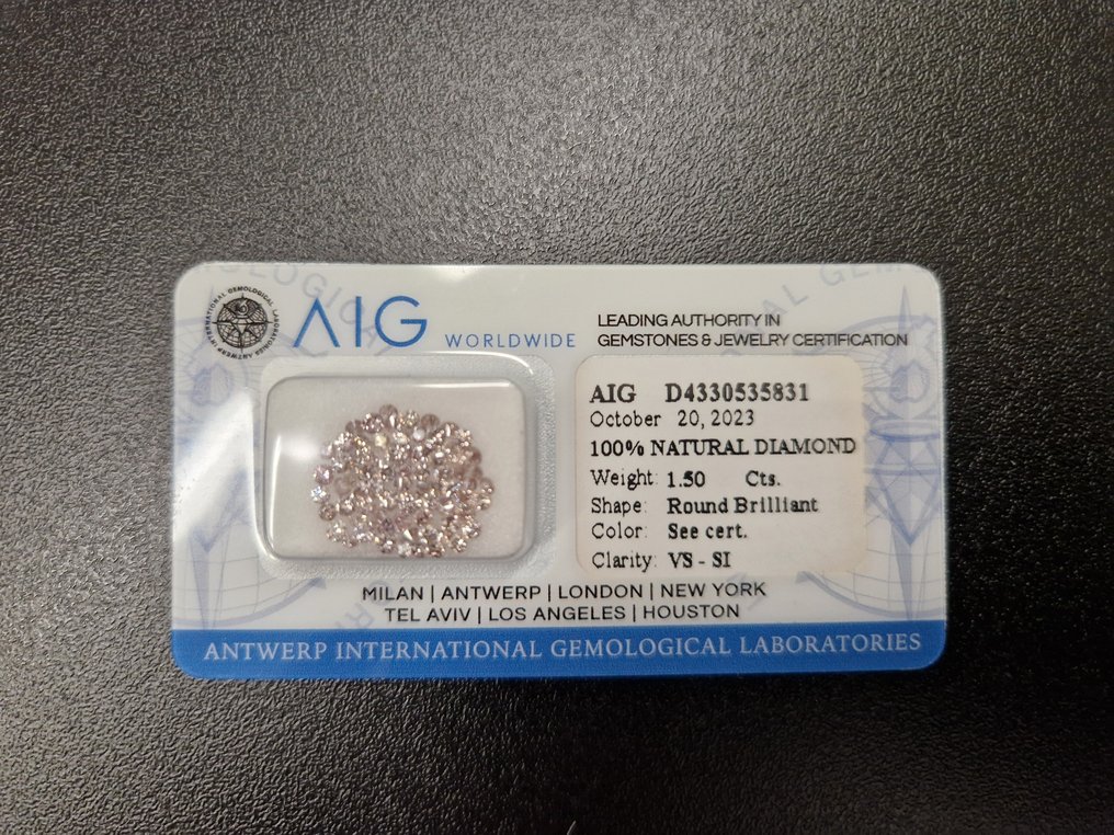 72 pcs Diamant  (Naturfarvet)  - 1.50 ct Blandet lyserød - SI2, VS1 - Antwerp International Gemological Laboratories (AIG Milano) #1.1