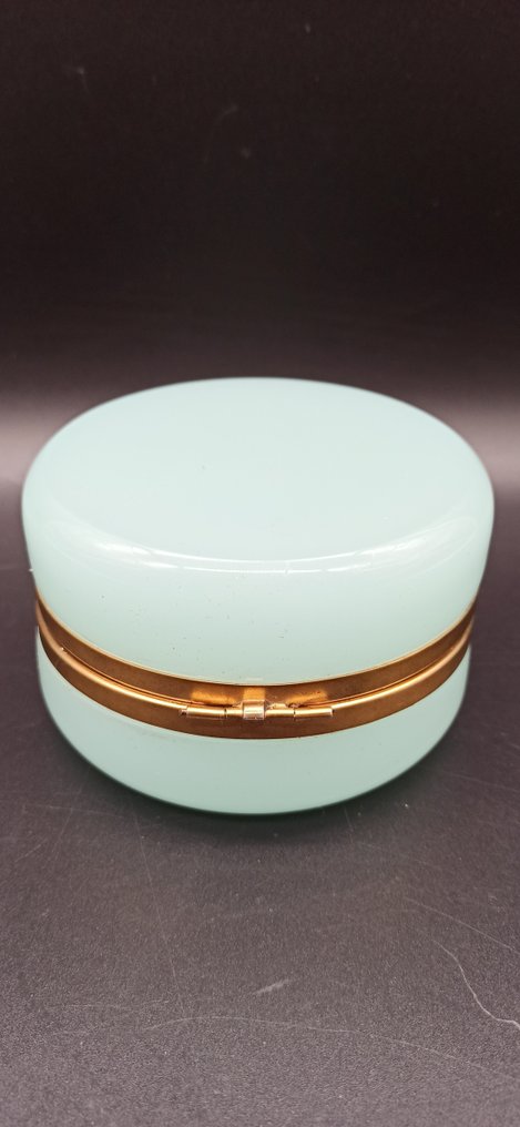 珠宝盒 - 法国厚乳白玻璃，20 世纪上半叶 #2.1