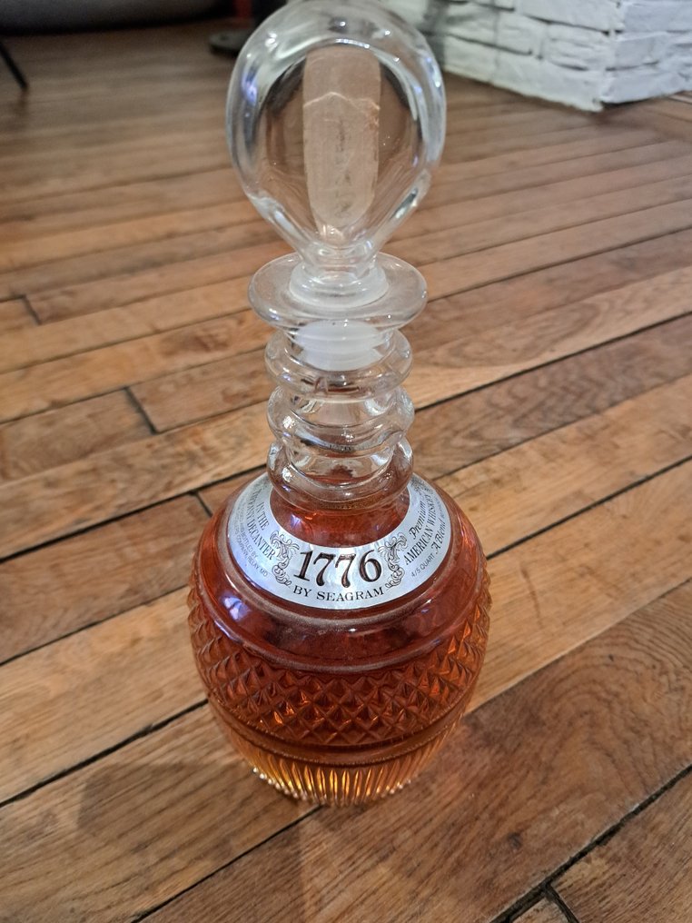 Seagram - '1776'  Premium American Whiskey 1976  - 4/5 Quart #1.1
