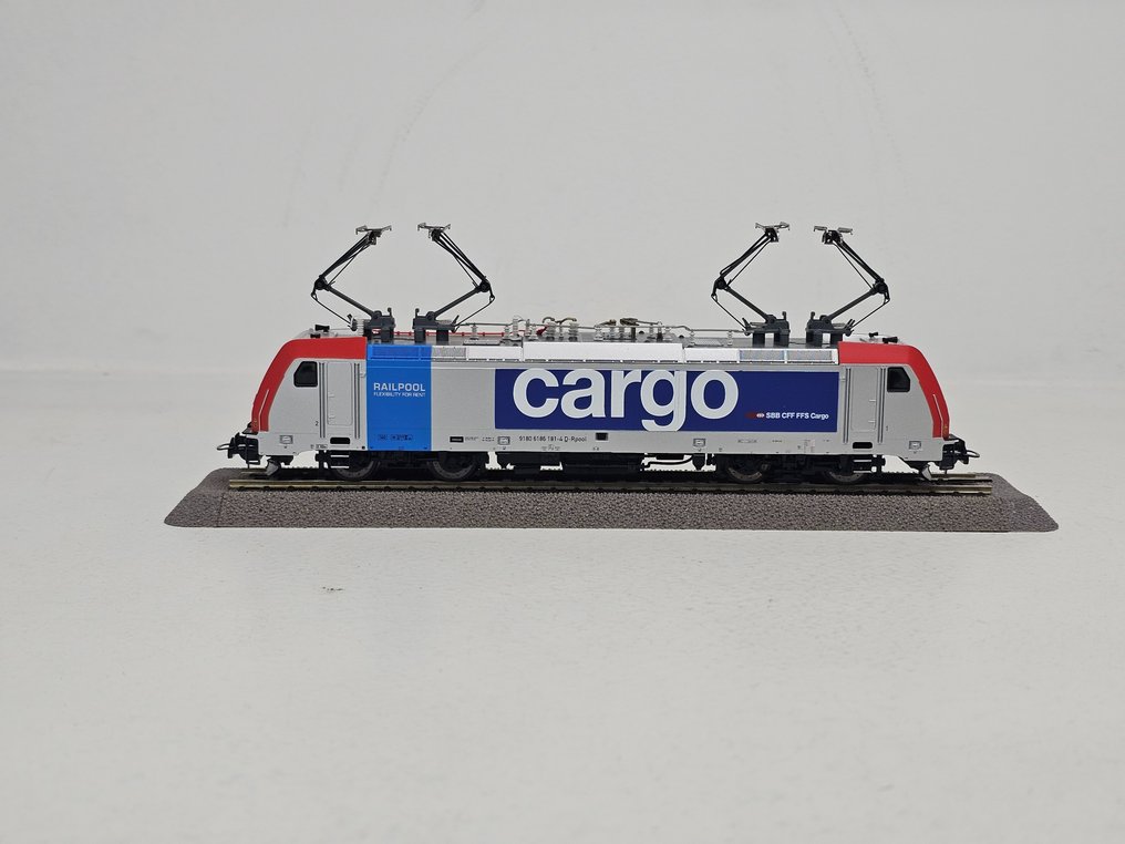 Piko H0 - 96729 - Elektrisk lokomotiv (1) - Ekspertserie E186 - Railpool GmbH, SBB CFF FFS Cargo #3.1