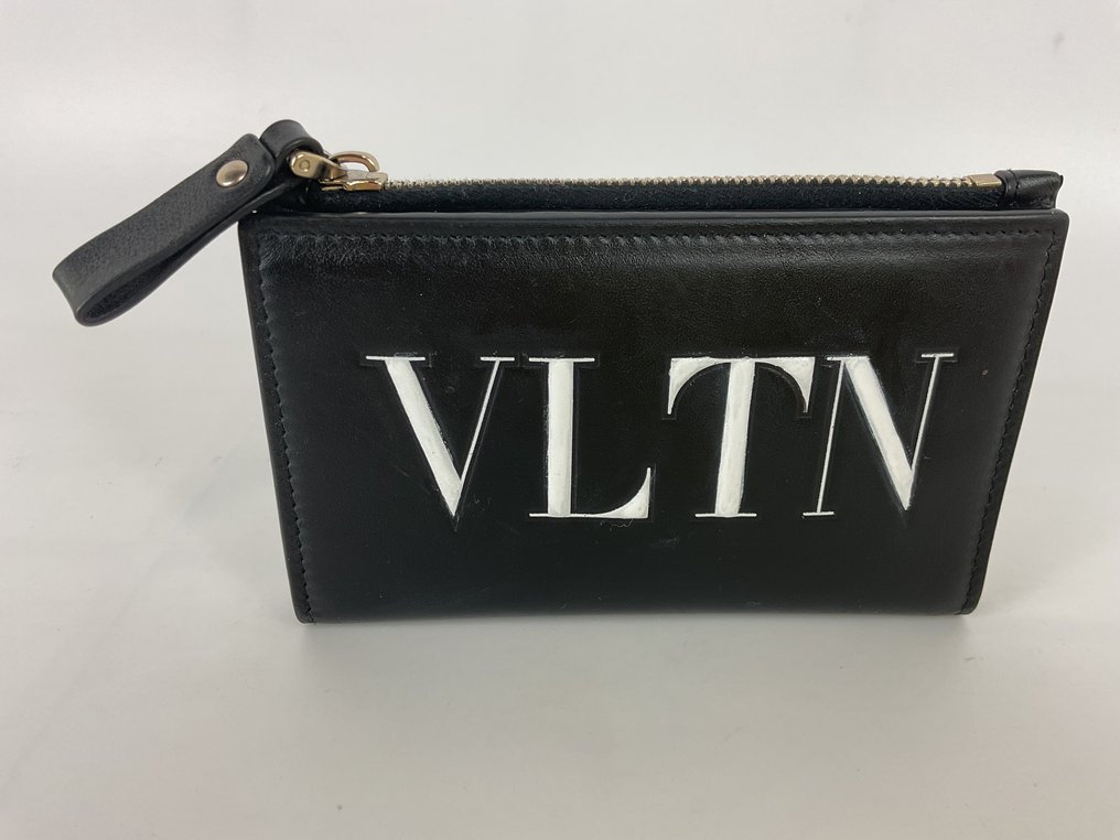 Valentino - Wallet #2.2