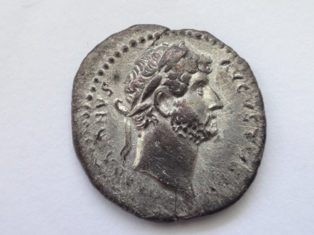 Imperio romano. Adriano (117-138 d.C.). Denarius #2.1
