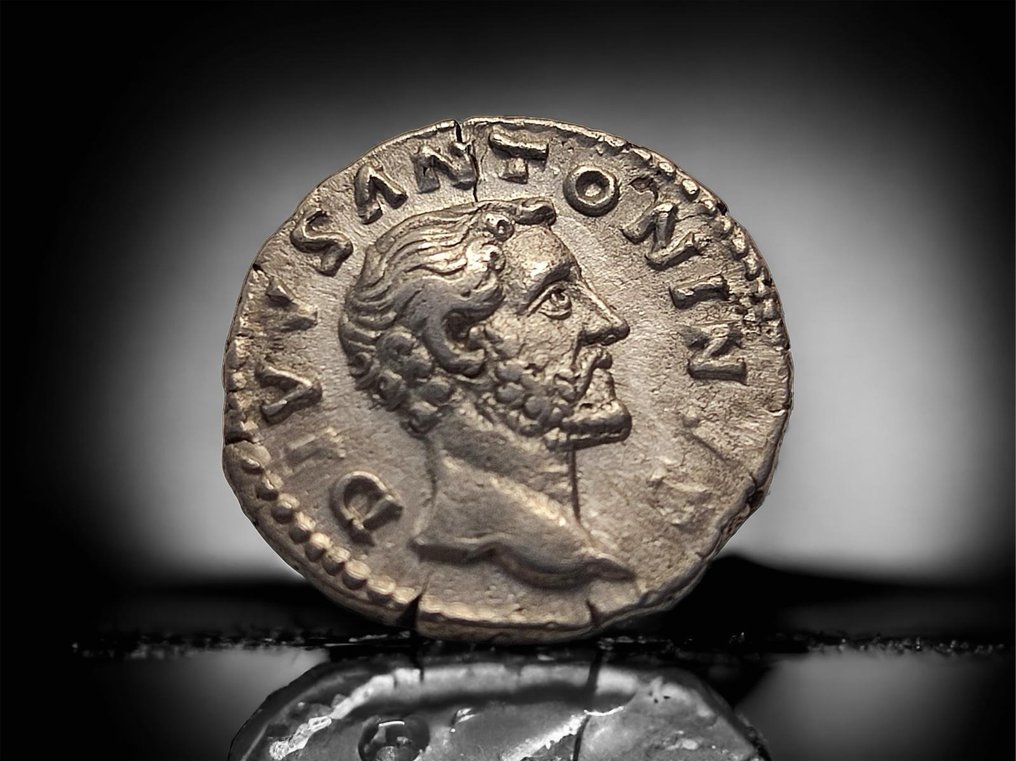Roman Empire. Antoninus Pius (AD 138-161). Denarius Rome - CONSECRATIO, Pyre #2.1