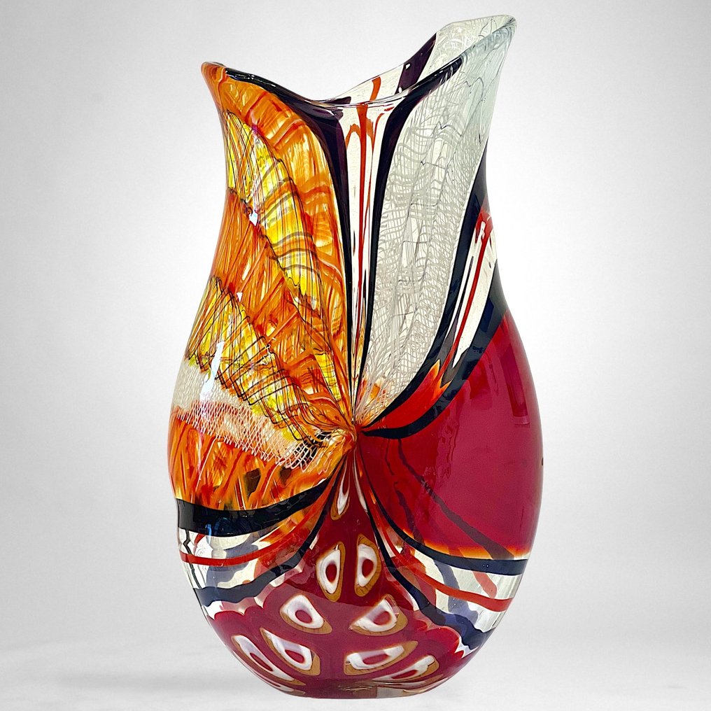 Filippo Maso - Vase -  Large red vase with filigree, murrine and reticello  - Glass #1.1