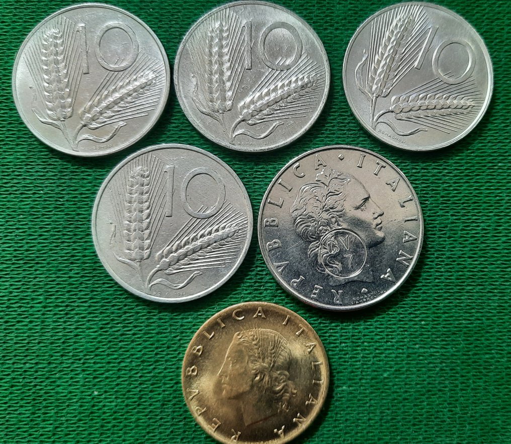 Olaszország - Olasz Köztársaság. Lotto 11 monete con errori di coniazione (10 lire 1980/81/82, 20 lire 1981/82, 50 lire 1956/74/77/81, 200 lire 1994)  (Nincs minimálár) #2.2