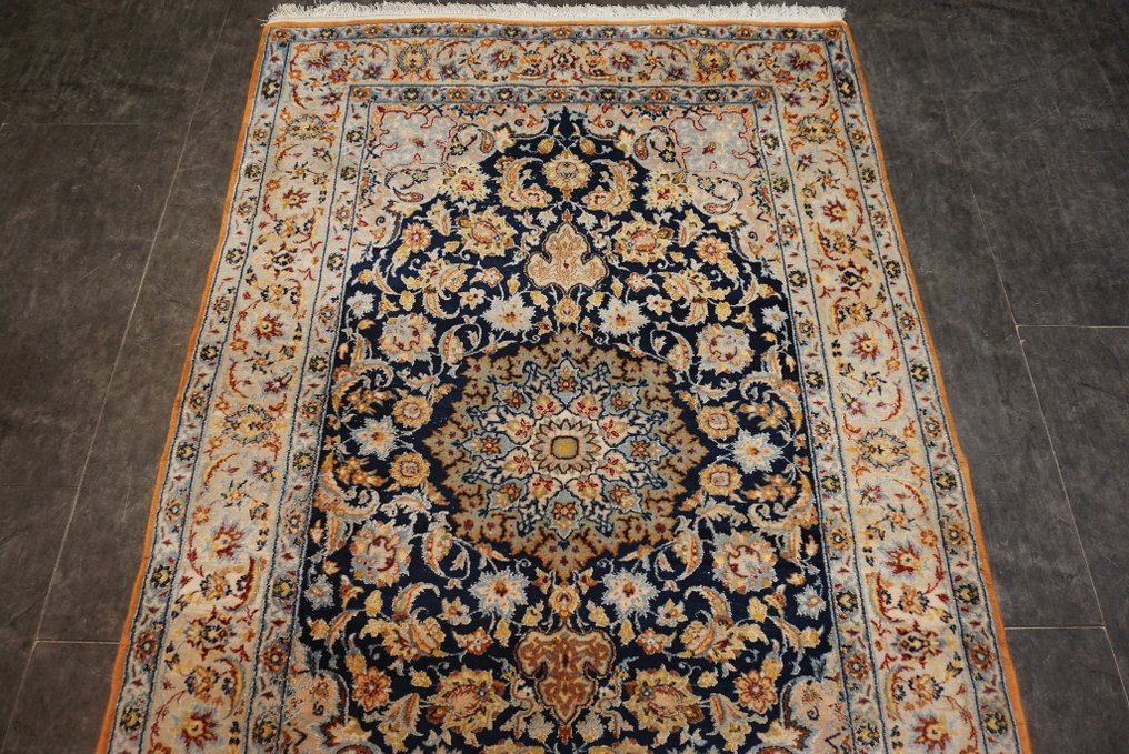 Isfahan Irã - Carpete - 166 cm - 107 cm - Com seda #2.1