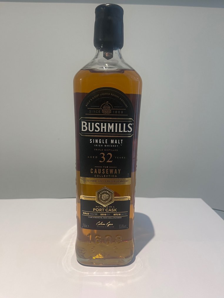 Bushmills 1989 32 years old - Causeway Collection - Port Cask no. 6095 for LMdW  - b. 2021  - 70 cl #2.1