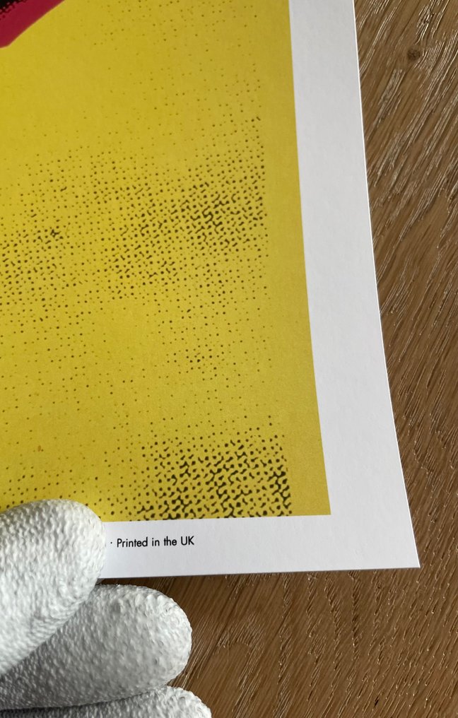 Andy Warhol (after) - (1928-1987), Cow, 1971, (yellow&pink), Printed in UK , 250 gsm coated graphic paper, Copyright 2013 #4.3