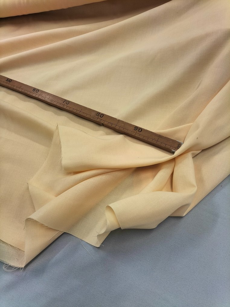 Meraviglioso lino leggero d'arredo in tinta unita / doppia altezza - 室内装潢面料  - 600 cm - 320 cm #2.1