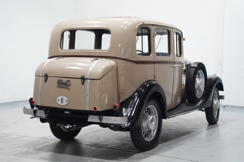 Vauxhall - Light Six Saloon de Luxe - 1933 #3.2