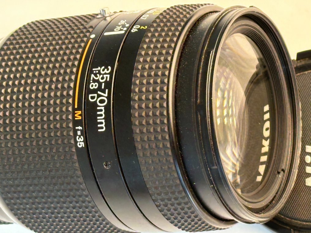 Nikon AF Nikkor 35 -70mm F2.8 D Zoom objektív #1.1