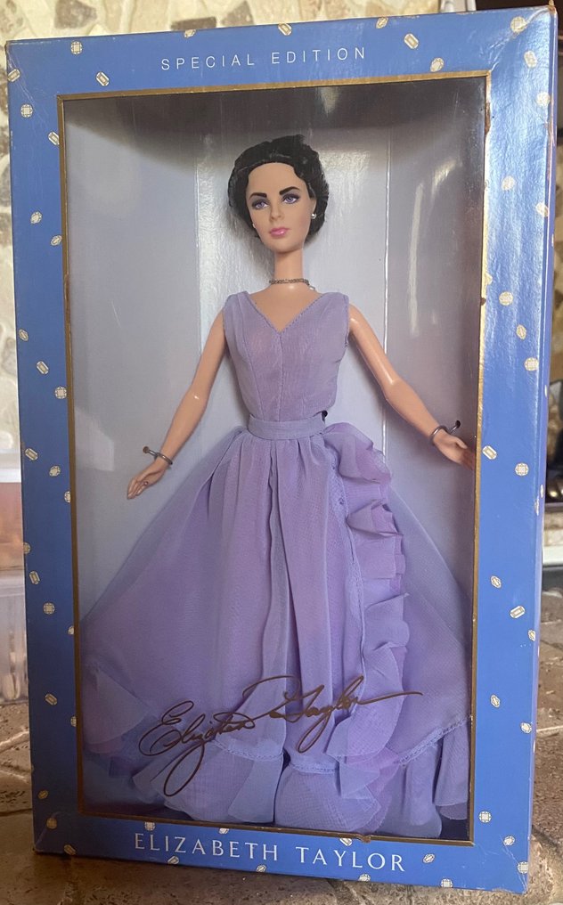 Mattel  - Barbie-nukke Elisabetta Taylor special edition - 2000-2010 - U.S. #1.1