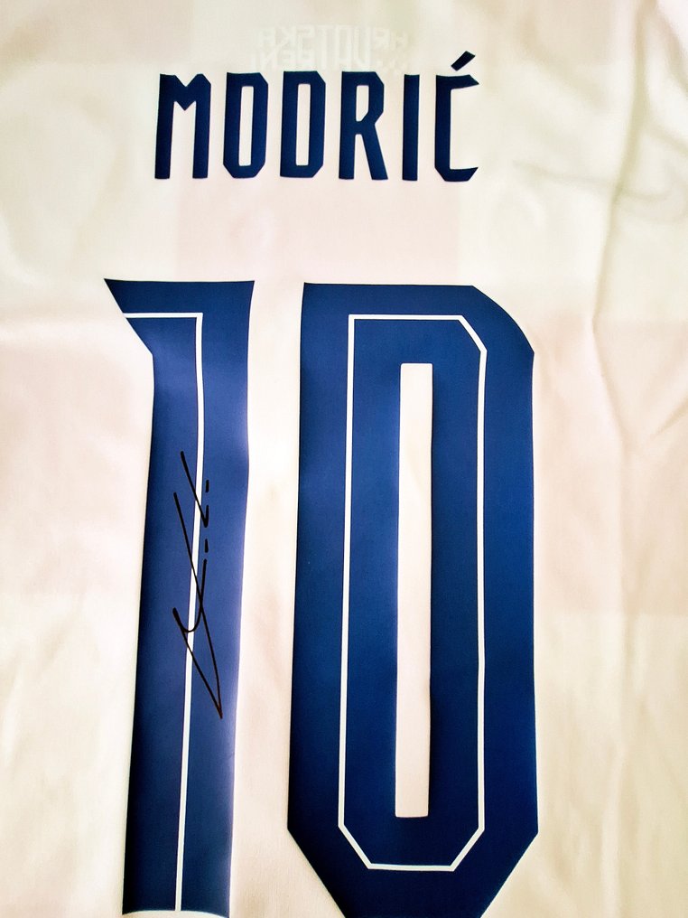 Kroatien - Coupe d’Europe de Football - Luka Modrić - Football jersey  #3.2