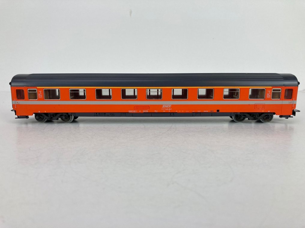 Märklin H0 - 4251/4252/4156 - Carrozza passeggeri di modellini di treni (3) - 3 Carrozze Eurofima - SNCF, SNCB NMBS #3.1