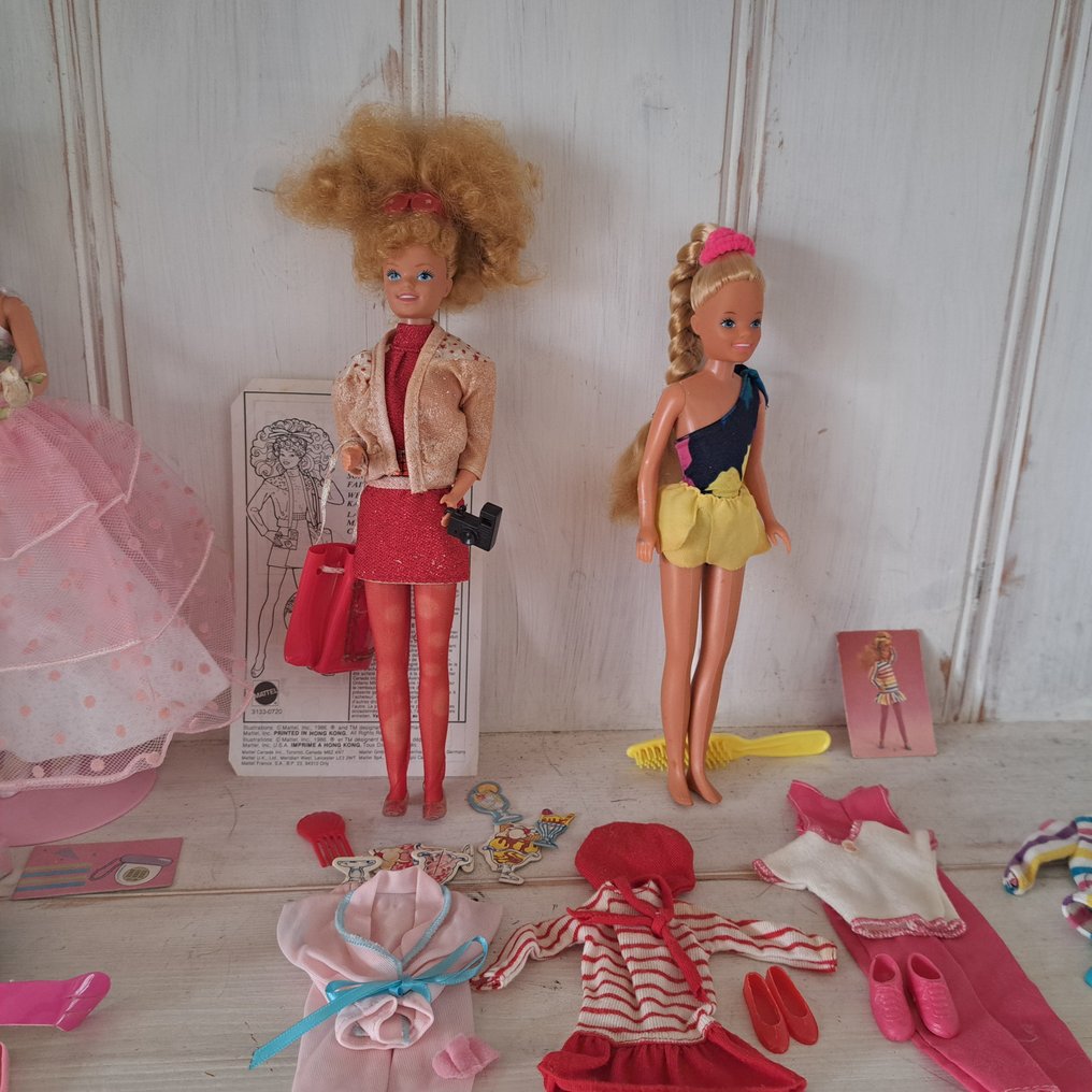 Mattel  - Barbie dukke Barbie Skipper jaren 80 met 6 outfits - 1980–1990 #2.1
